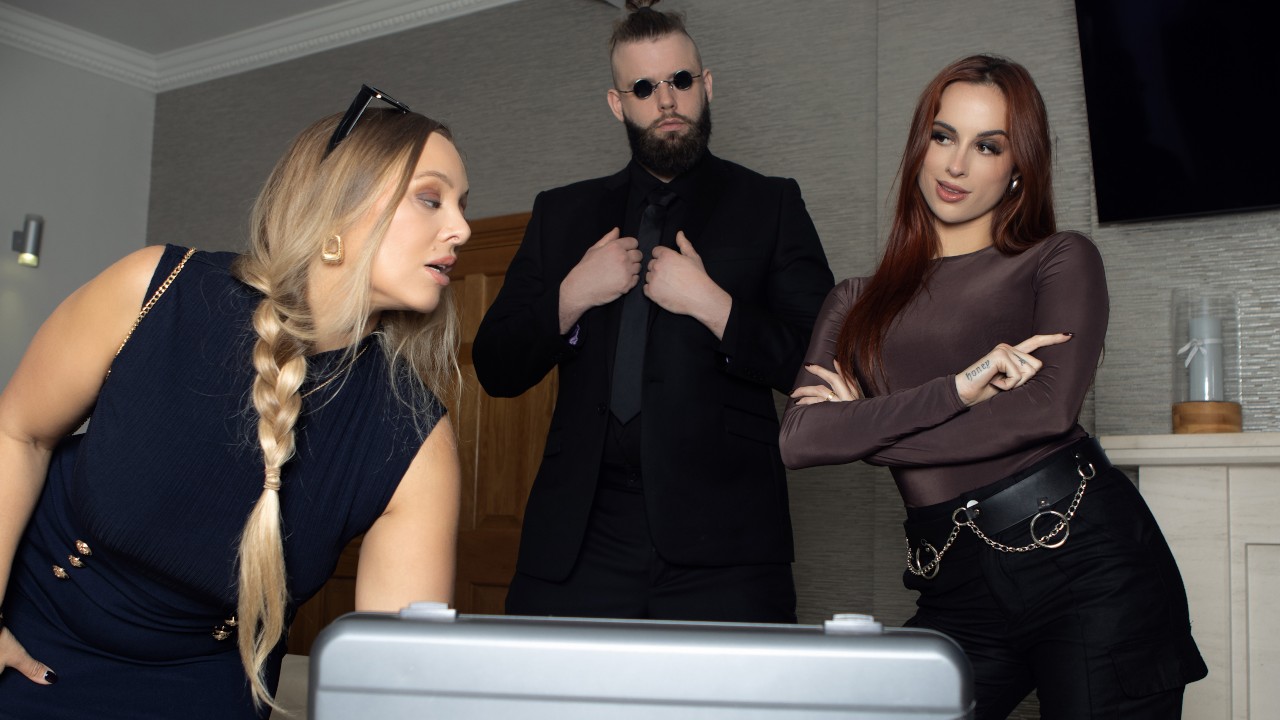 DigitalPlayground Audrey Reid Heist